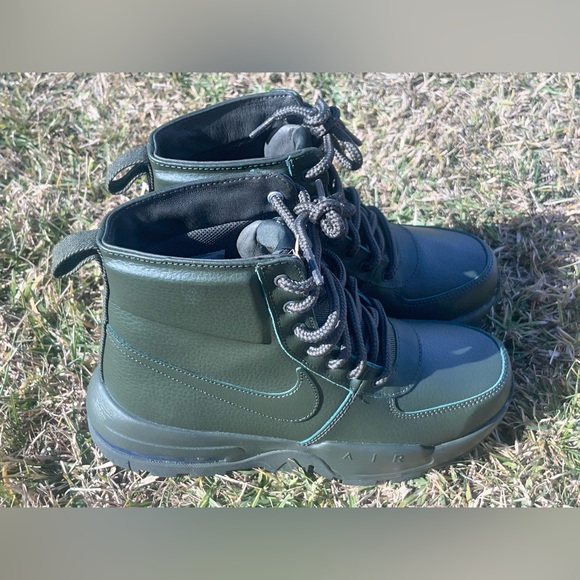 mens nike goaterra boots